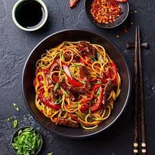 Beef Stir-Fried Spaghetti