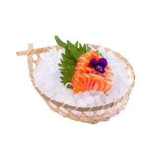 12. Sashimi salmón (4pzs)
