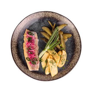 Оселедець з картоплею та огірком (180г)