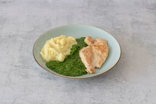 Spanać sa belim mesom i pireom