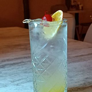 Том Коллінз