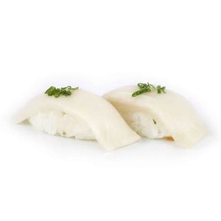 28A. Sushi Pez Mantequilla Flameado Con Salsa (2 Pzs.)