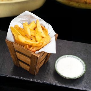 Картофки дийпърс с млечно-чеснов сос (300гр)