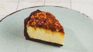 ჩიზქეიქი სნიკერსი