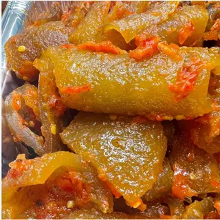 Peppered Pomo