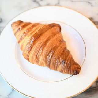 Croissant de mantequilla