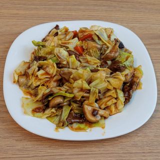 Junetina sa šampinjonima