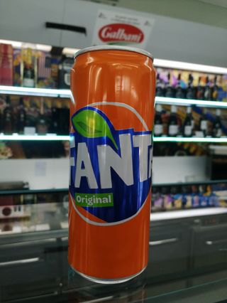 Fanta lattina