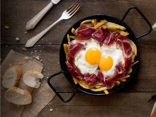 Huevos Estrellados Con Jamón