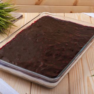 Суров чийзкейк с боровинки с нежен крем филаделфия (200г)