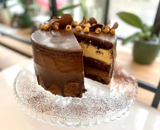 Felie Boston Cake