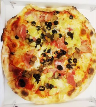 Pizza Capricciosa