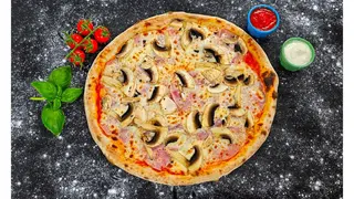 Prosciuto e funghii