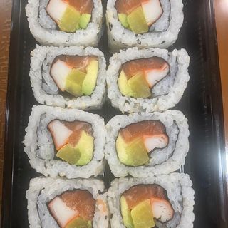 35. Makis variado California (8 uds.)