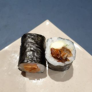 Maki Anguila Con Aguacate (8 Pzs.)