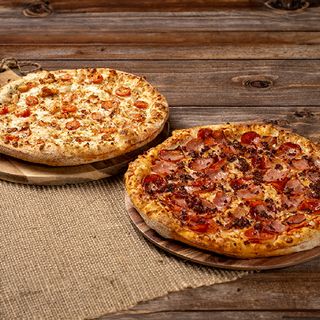 Dos Pizzas Medianas