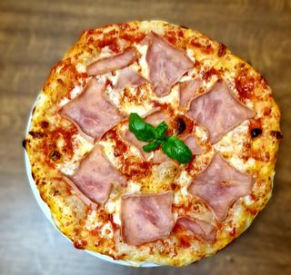 Pizza Prosciutto