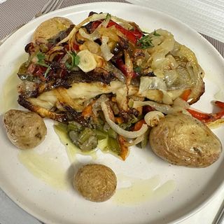 Bacalhau com batata a murro