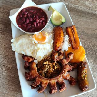 Bandeja Paisa