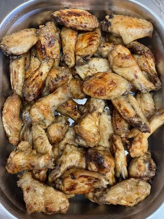 Крильця курячі запечені 100 г