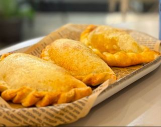Empanada De Carne Mixta (1 Ud.)