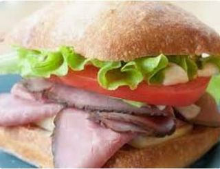 6. Bocadillo Caliente De Lomo Con Bacon Y Queso