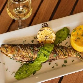 Saramura din Scrumbie cu Mamaliga prajita