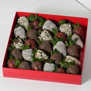 Pack Of 20 strawberries 