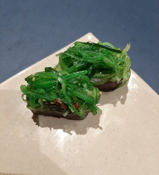 Gunkan Osaka (2 Piezas)