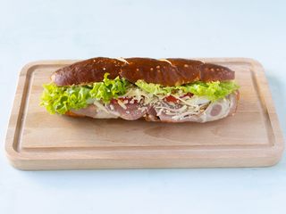 Bavarski sendvič sa suvim vratom