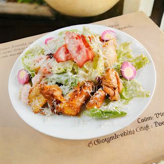 Салат Цезар зі смаженою курочкою (260г)