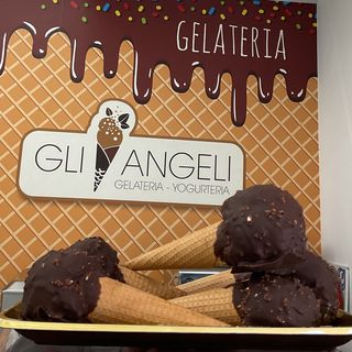 Cono da passeggio gusto nocciola