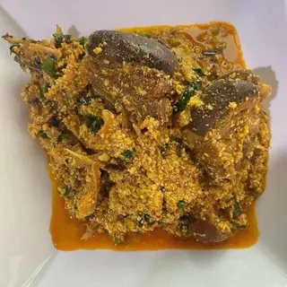 Egusi Soup With Semo