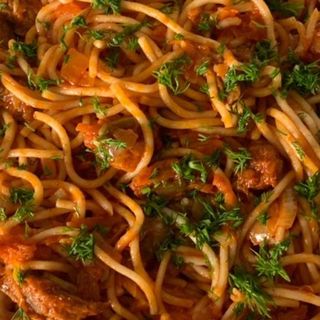 Вермишель с тушеной говядиной