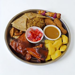 Fastfoods Lusaniya For 3-4 People
