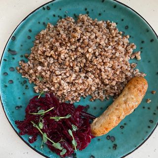 Гречка з домашньою ковбаскою 0.300гр