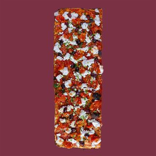 Ricotta pomodoro e olive mezza teglia