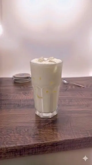 Ванільний молочний коктейль