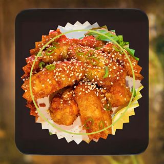 Pileća krilca sa korejskim sosom / CHICKEN WINGS IN KOREAN SAUCE ( 8 PCS )