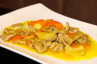 A115. Manzo al curry*