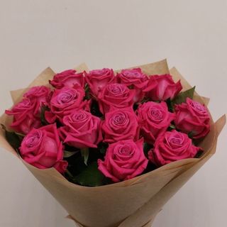 Bouquet de roses fuchsia 