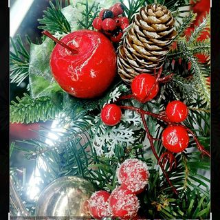 PICCOLA COMPOSIZIONE NATALIAZIA