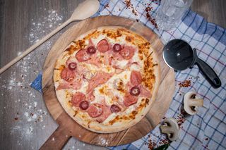 Pizza Quattro Carni Ø32cm