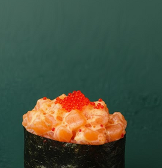 Gunkan De Salmón (1 Uds.)