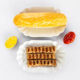 Тройка кебапчета с хлебче и сос (300г)