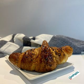 Croissant Relleno De Chocolate