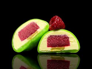 MOCHI MALINOWO-PISTACYJNY