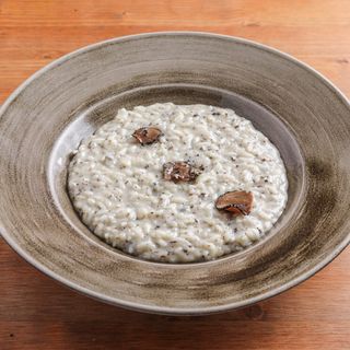 RISOTTO CREMOSO AL GORGONZOLA E PROFUMO DI TARTUFO
