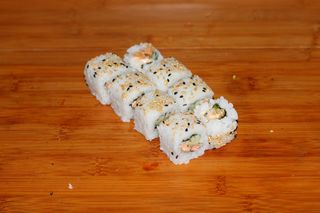 Fried Salmão Uramaki 8 Peças