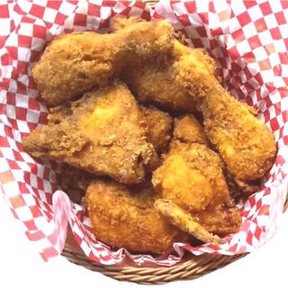 Pollo a la Broaster 8 Piezas + Patatas Fritas